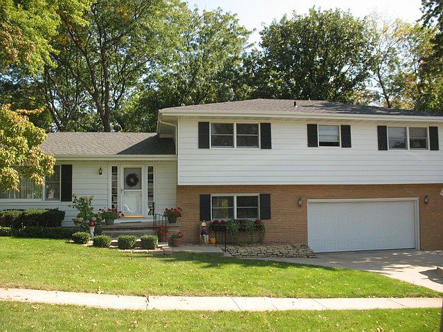 1st image of 108 Glenwood Ln