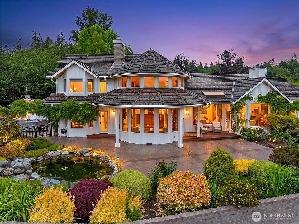 1st image of 8908 135th Drive SE