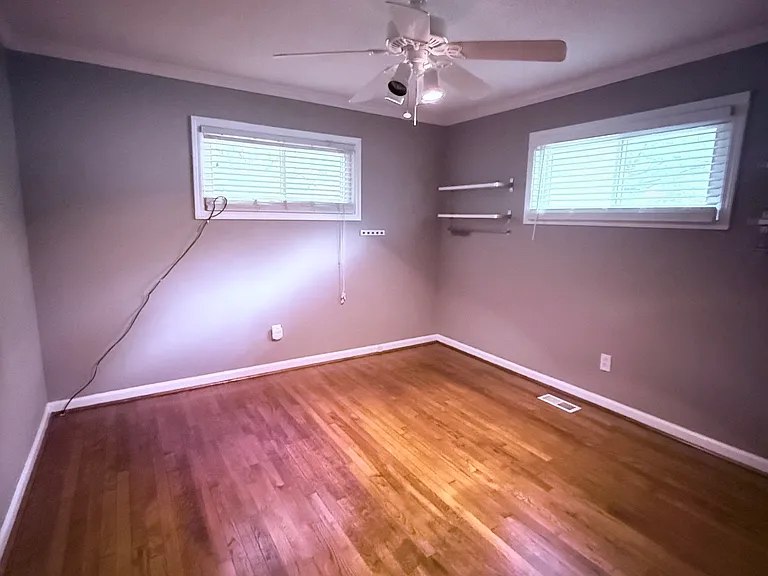 317 Hilltop Circle Ext SW — Photo 14