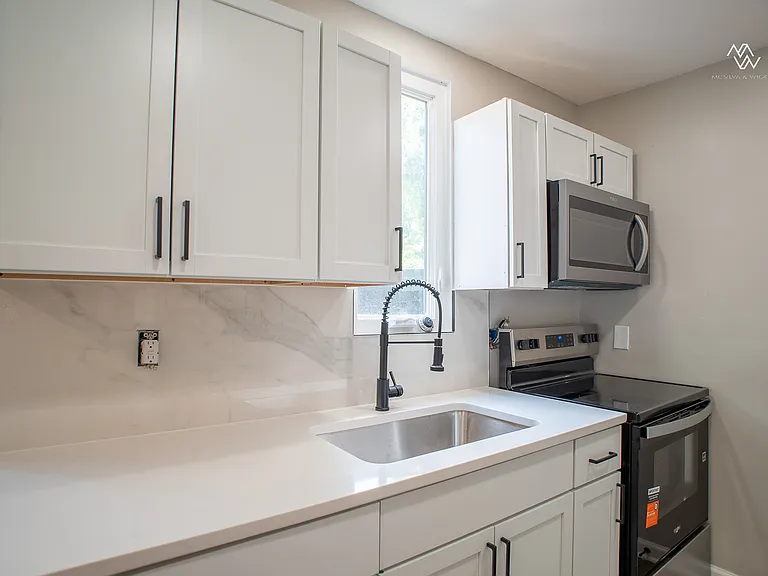 5134 Bellefontaine Ave — Photo 6