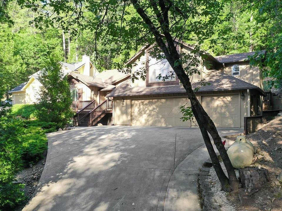 1st image of 12447 Francis Dr