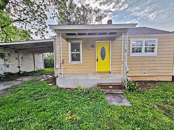 2nd image of 1408 N Forest Avenue