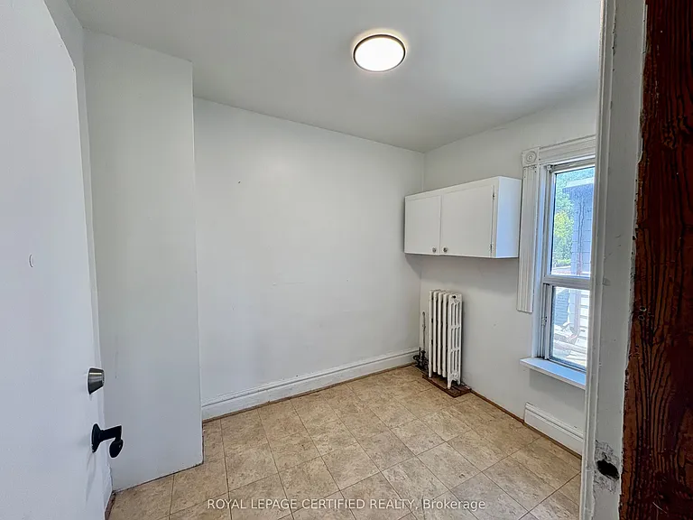 36 Mitchell Ave — Photo 21