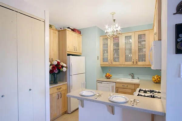 Sold by Corcoran | media 10