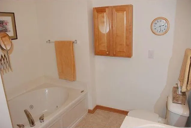 Master Bath with whirlpool