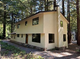 8260 Pescadero Creek Rd, Loma Mar, CA 94021