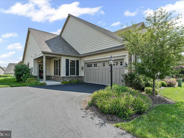 151 Honeycroft Blvd, Cochranville, PA 19330