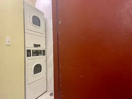 Rented by J Misrahi Realty Corp | media 20