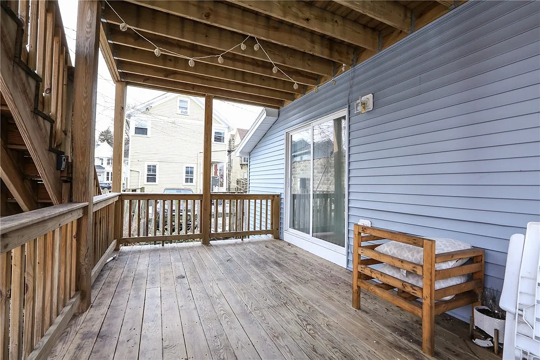 2 bed, 1.0 bath, 814 sqft, $1,695 — Photo 3