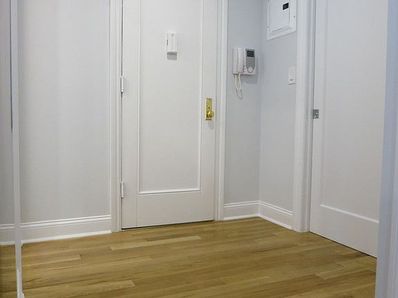 4th image of 501 E 78th St APT 5e