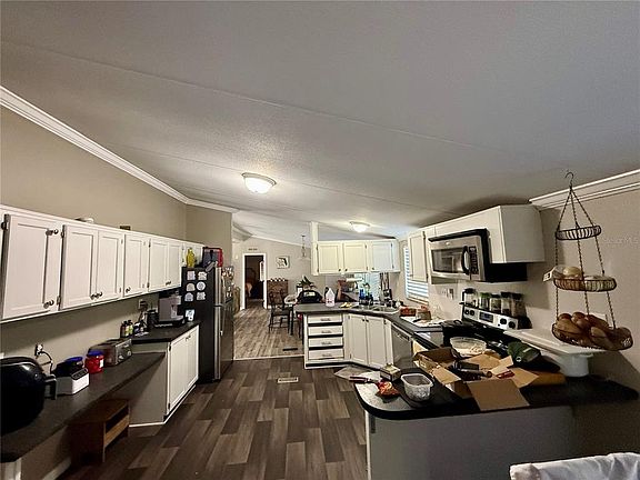 5th image of 1475 Johnson Rd