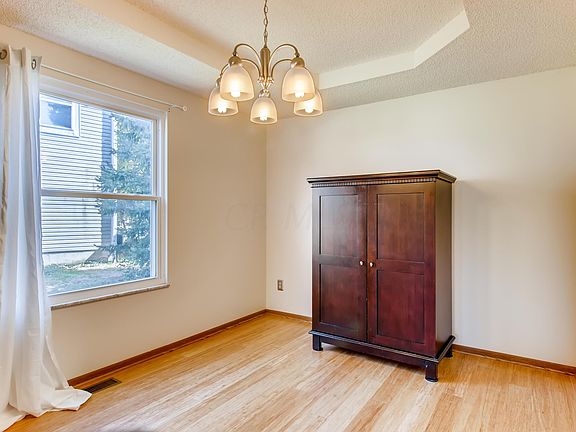 5th image of 8365 Bedlington Dr