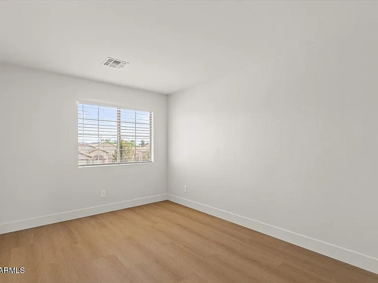 2289 W Hayden Peak Dr — Photo 27