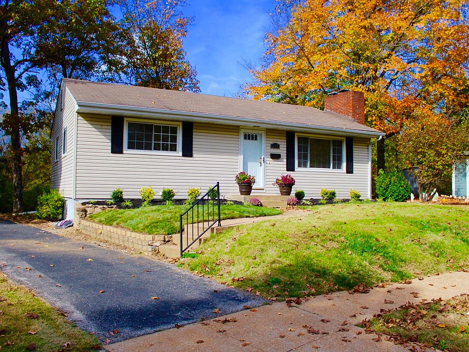 1st image of 207 Nelda Ave