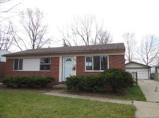 34861 Lynn Dr, Romulus, MI 48174