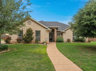 929 Princess Diana Dr, Mc Gregor, TX 76657