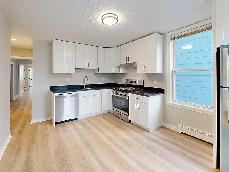 165 Hichborn St #5 — Photo 23