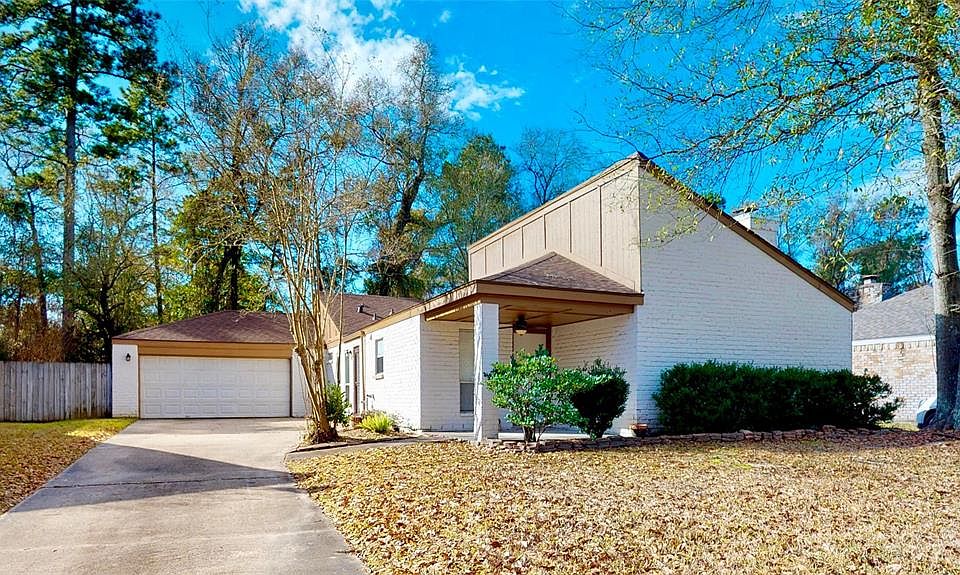 1st image of 2930 Holly Green Dr