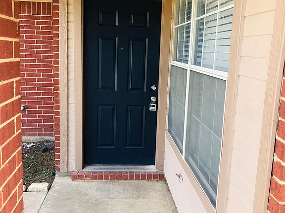 2nd image of 312 Schumacher Dr #312