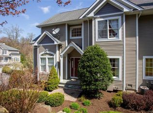 37 Agnew Farm Rd, Armonk, NY 10504