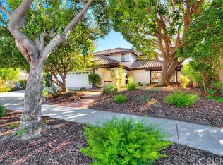 23534 Arminta St, Canoga Park, CA 91304