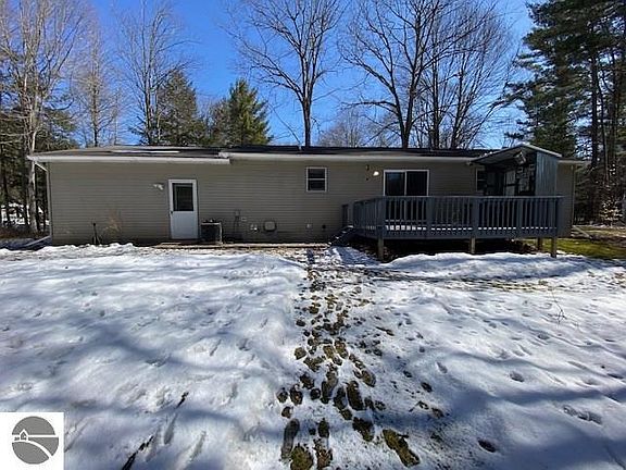 2nd image of 4804 White Pine Ln