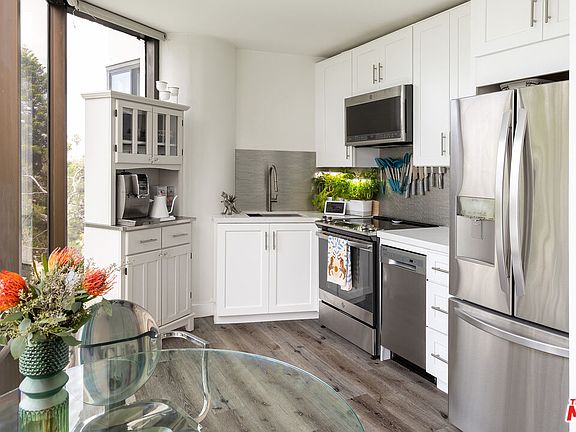 5th image of 4316 Marina City Dr Unit 301G