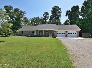 7617 Bridgeview Rd, Rocky Mount, NC 27803