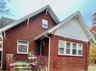 494 Edgewood Rd, Sharon, PA 16146