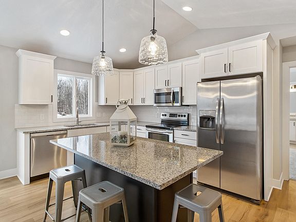 4th image of 9352 Shoreway Dr Lot 17