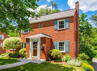 4628 Rolling Hills Rd, Pittsburgh, PA 15236