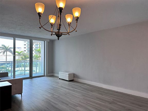 3rd image of 3001 S Ocean Dr APT 337