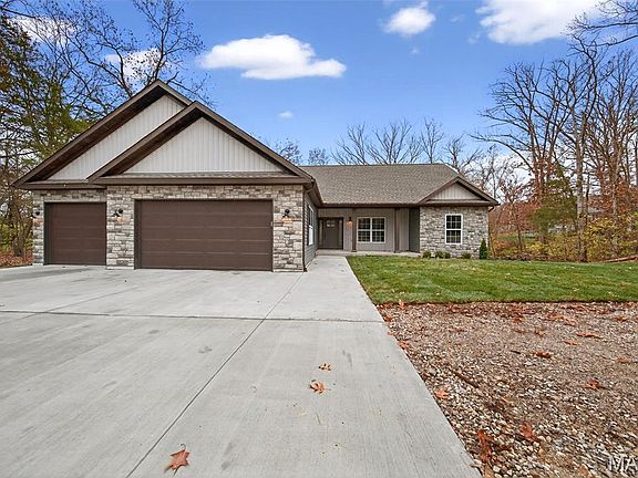 4th image of 140 Jabin Farm Rd