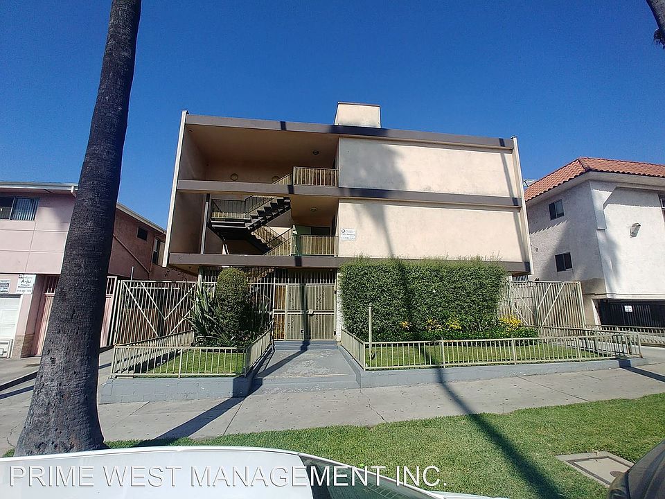 1st image of 947 S Westmoreland Ave #203