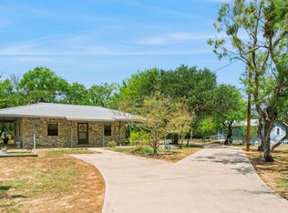 465 Oriente, Pleasanton, TX 78064