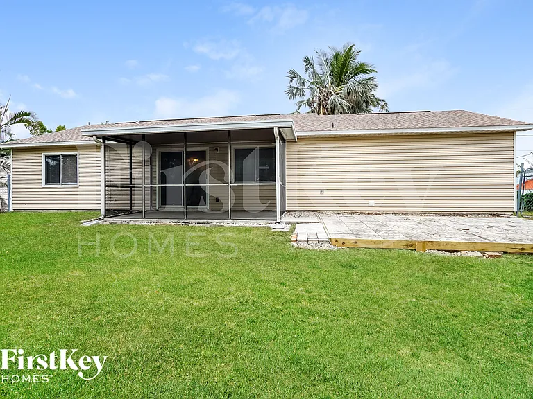 8296 Buena Vista Rd — Photo 14
