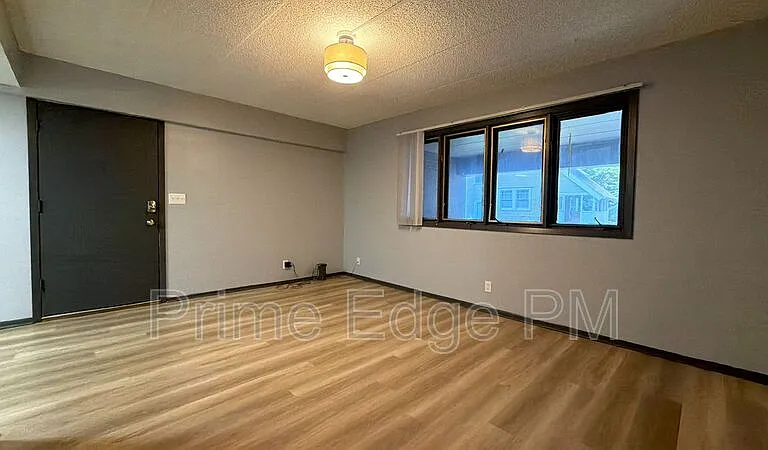2343 B St #3 — Photo 6
