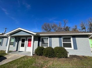 100 Sycamore Ct, Fayetteville, NC 28301