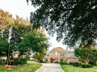 2013 Green Wing Dr, Granbury, TX 76049