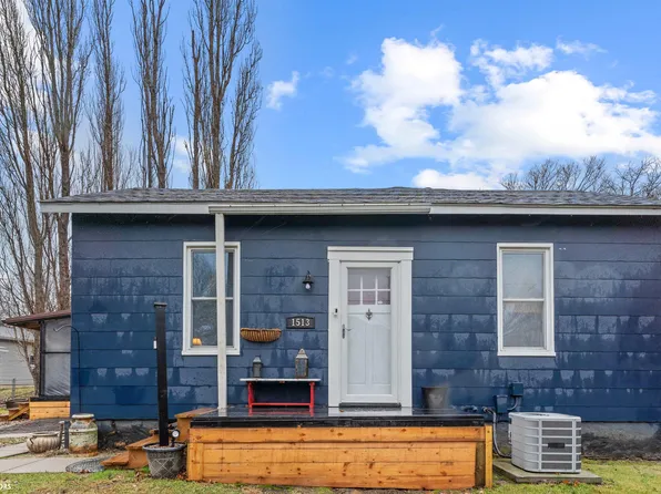 1513 Market St, Burlington, IA 52601