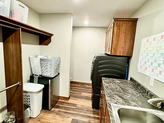 4th image of 3116 Maui Dr