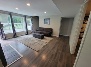 301 NW 5th St, Renton, WA 98057