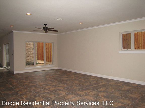 3rd image of 3413 W 4th St