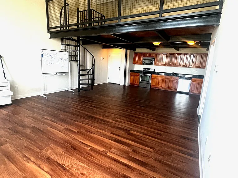 City View Lofts — Photo 99