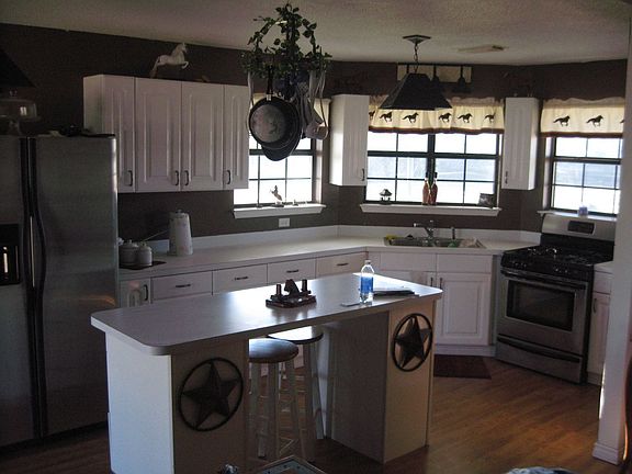 Country Kitchen