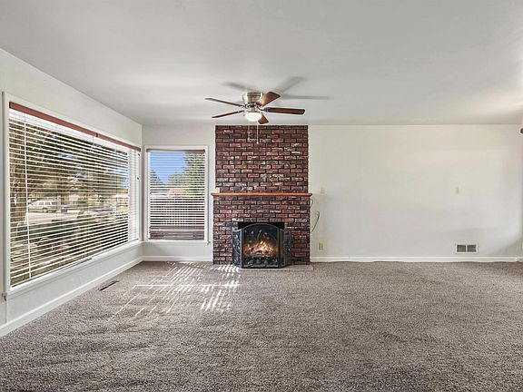 5th image of 604 Monte Vista Dr