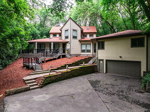 2nd image of 2730 Orchard Ln