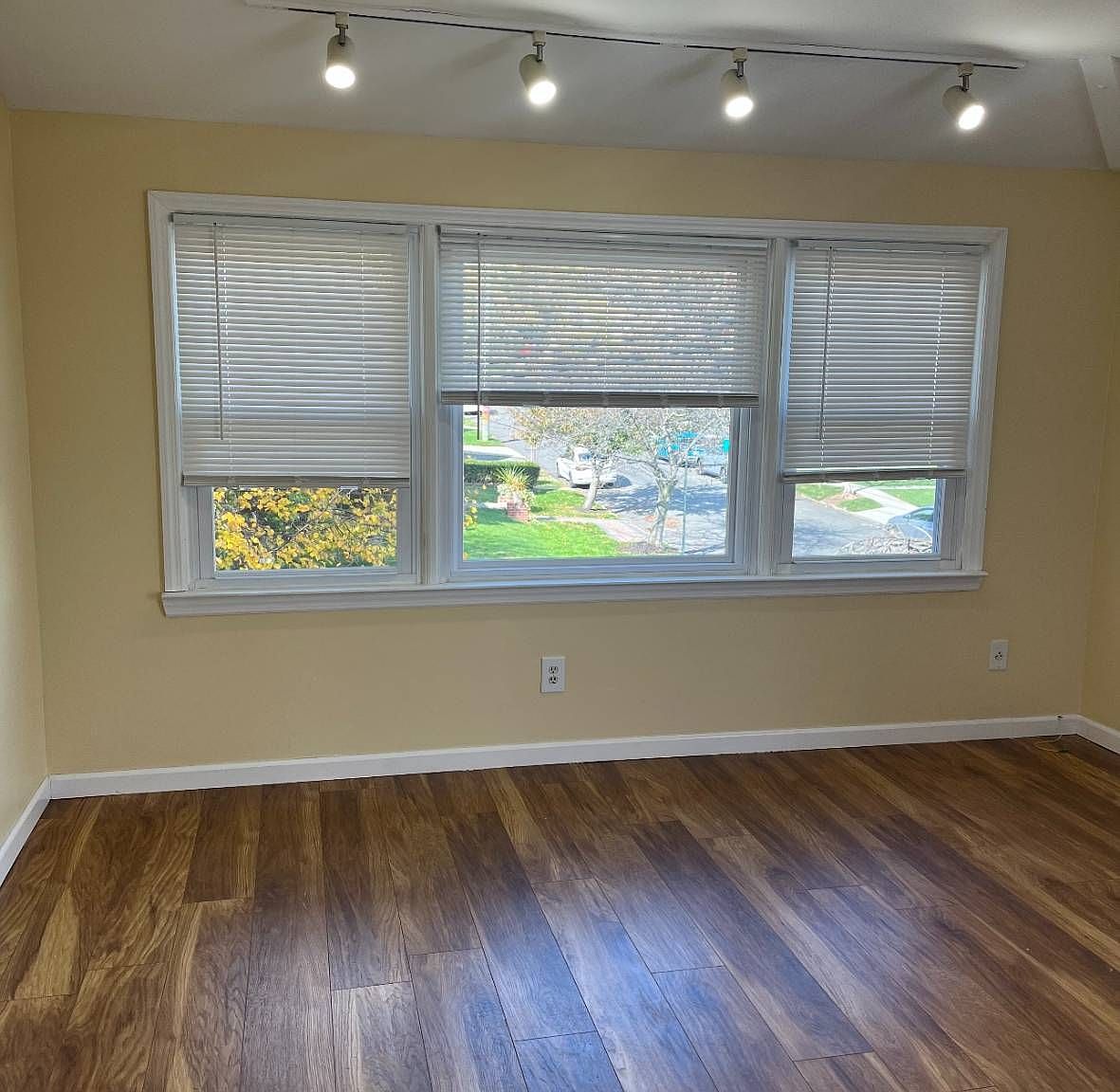 4 Cottage Ave, Staten Island, NY 10308 Zillow