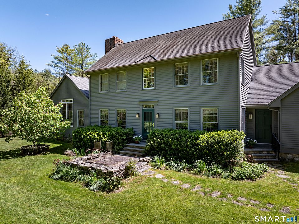 1st image of 7 Cooper Hill Road