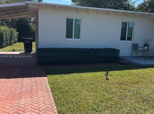 1560 NE 129th St, North Miami, FL 33161